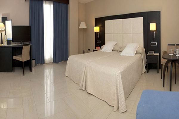 Package Holiday to Marina D'or 4 Star Hotel